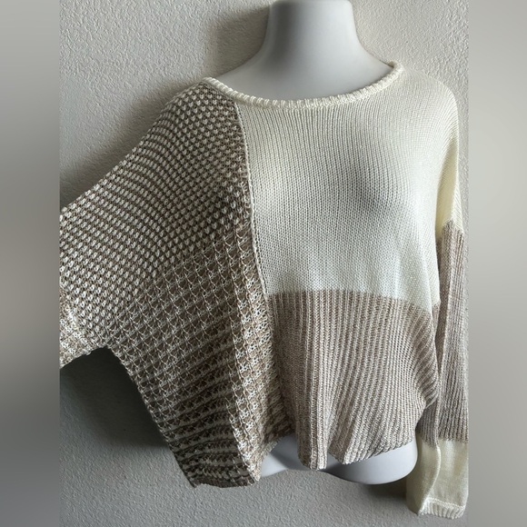 Blu Pepper Women's Scoop Neck Color Block Cream and Tan Knit Sweater L - Picture 8 of 14